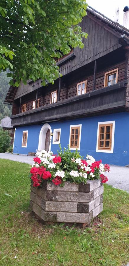 Blue House Lägenhet Ramingstein Exteriör bild